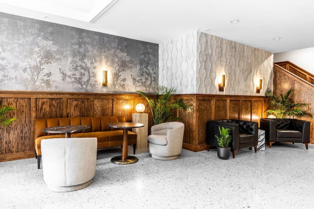 The Phenix Historic Dtwn Hotel, King Bed, Room # 309 Бангор Экстерьер фото